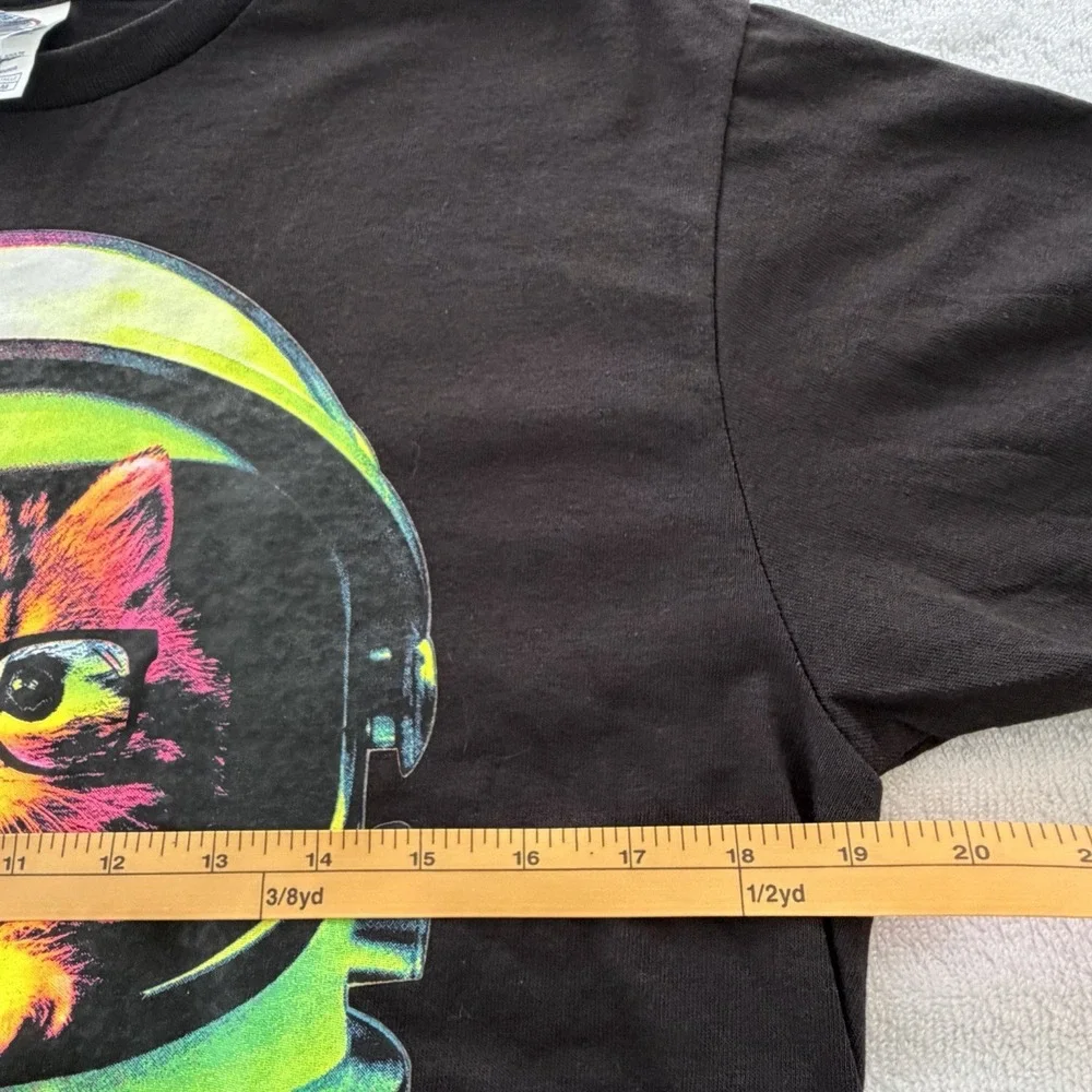 Space Cat T Shirt Tee Adult Medium Neon Astronaut Cat Lady Gift Fun Novelty - Picture 7 of 10